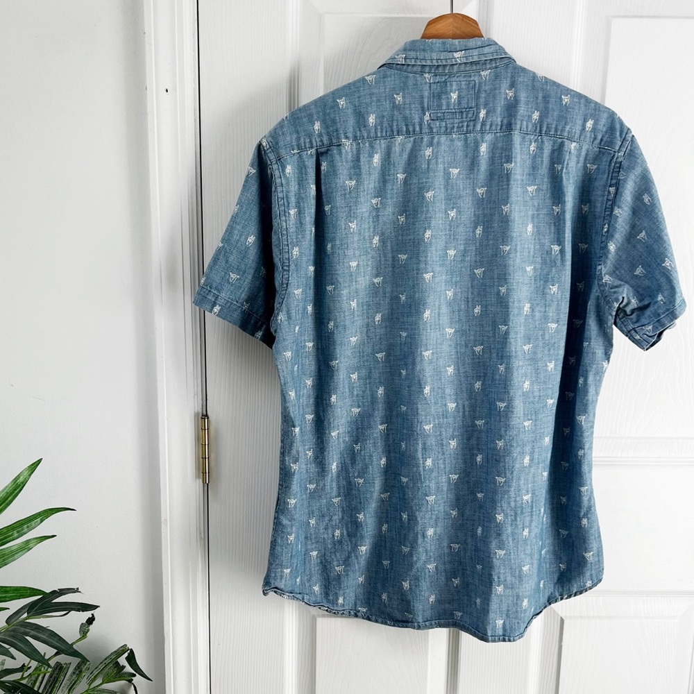 Bonobos Slim Fit Sign Language Short Sleeve Button Up Top in Blue - Picture 4 of 7